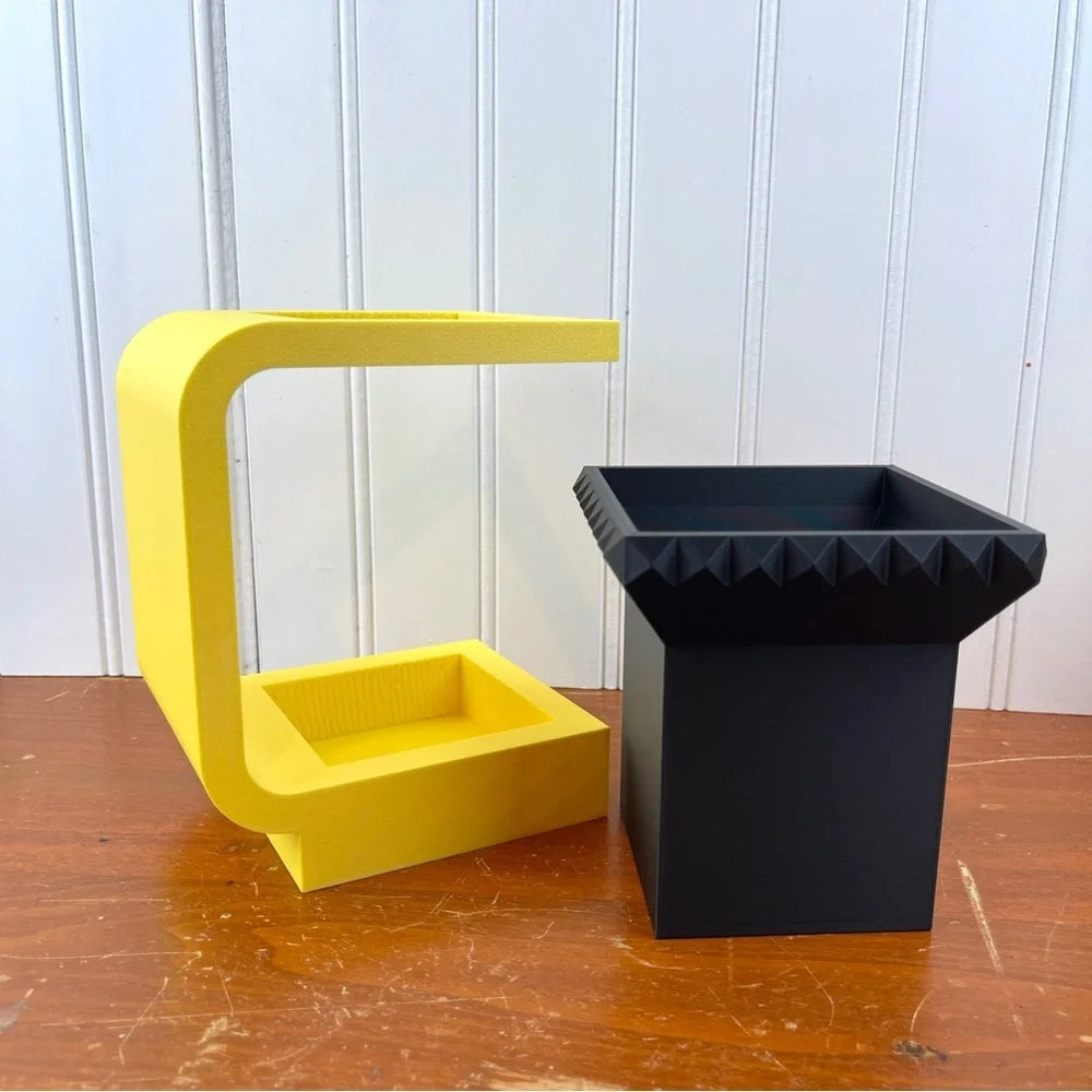 The Daka Planter, Planter with Stand, Indoor Flower Pot, Succulent